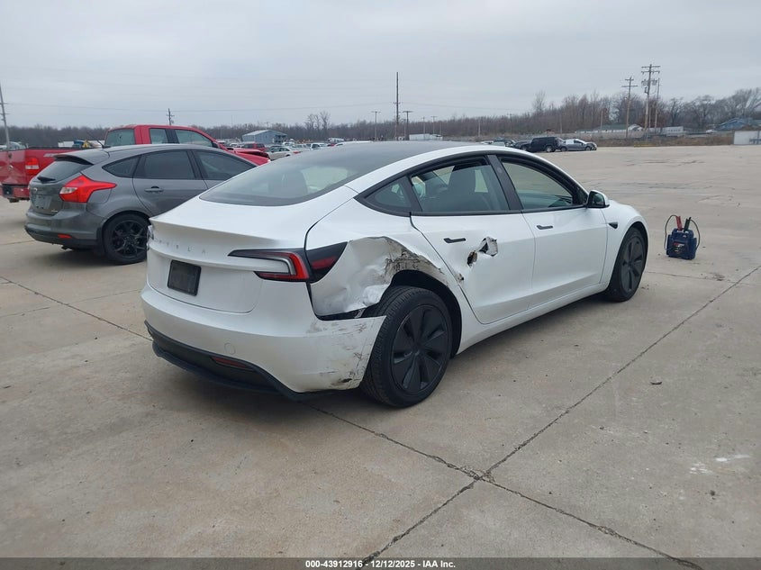 2024 TESLA MODEL 3 VIN 5YJ3E1EA9RF718652 nuotrauka 4