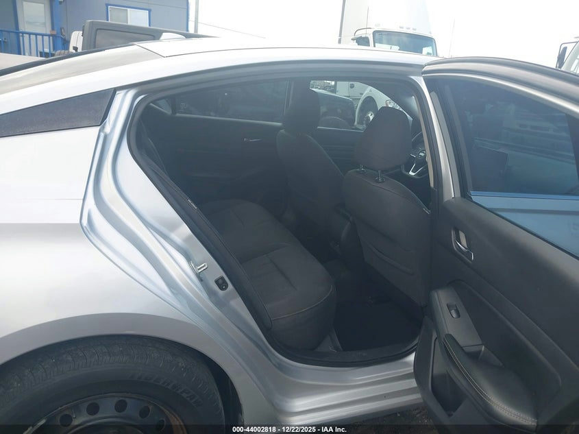 2019 NISSAN ALTIMA VIN 1N4BL4BV7KC221019 nuotrauka 8