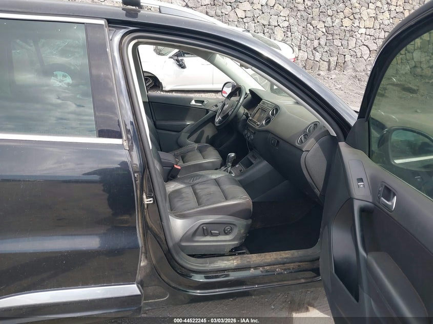 2017 VOLKSWAGEN TIGUAN VIN WVGTV7AX2HW505559 nuotrauka 5