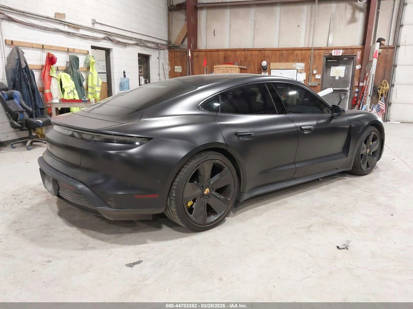 2022 PORSCHE TAYCAN VIN WP0AA2Y13NSA16038 nuotrauka 4
