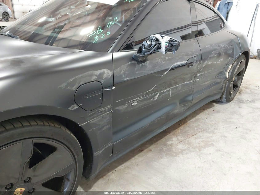 2022 PORSCHE TAYCAN VIN WP0AA2Y13NSA16038 nuotrauka 6
