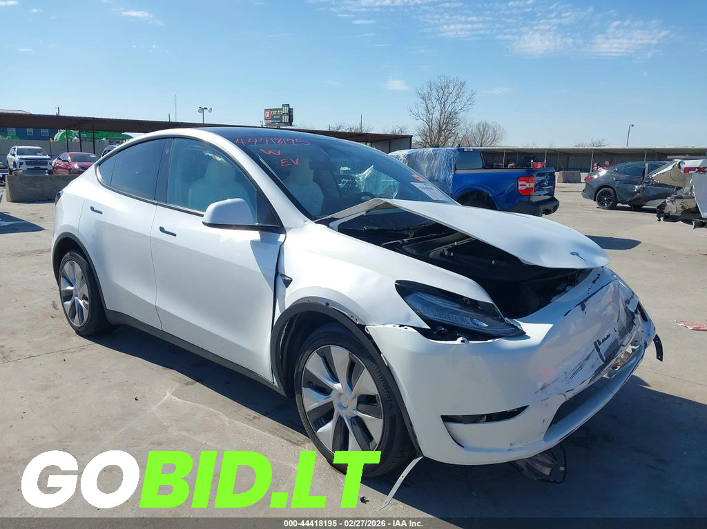 2023 TESLA MODEL Y